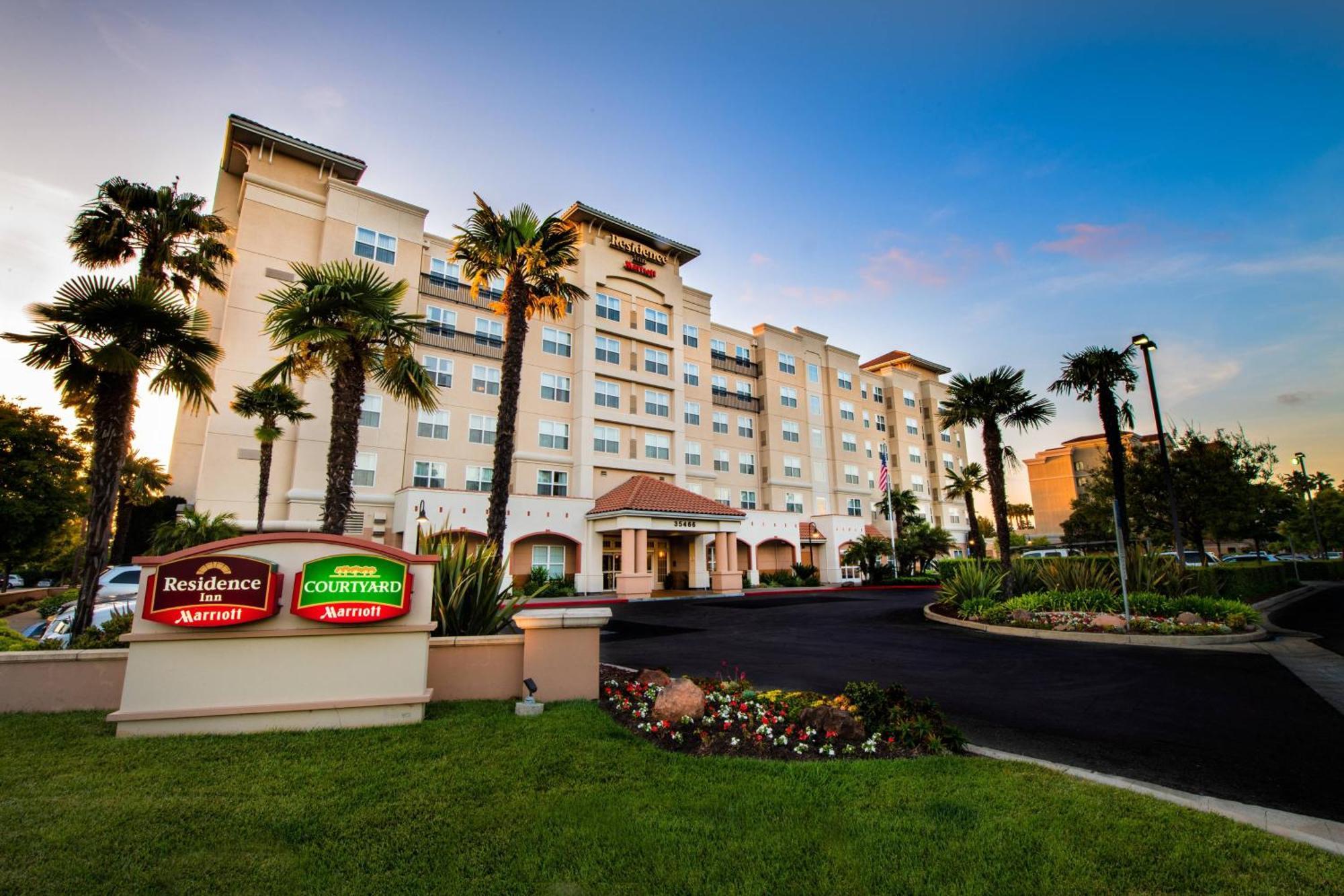 Residence Inn By Marriott Newark Silicon Valley المظهر الخارجي الصورة